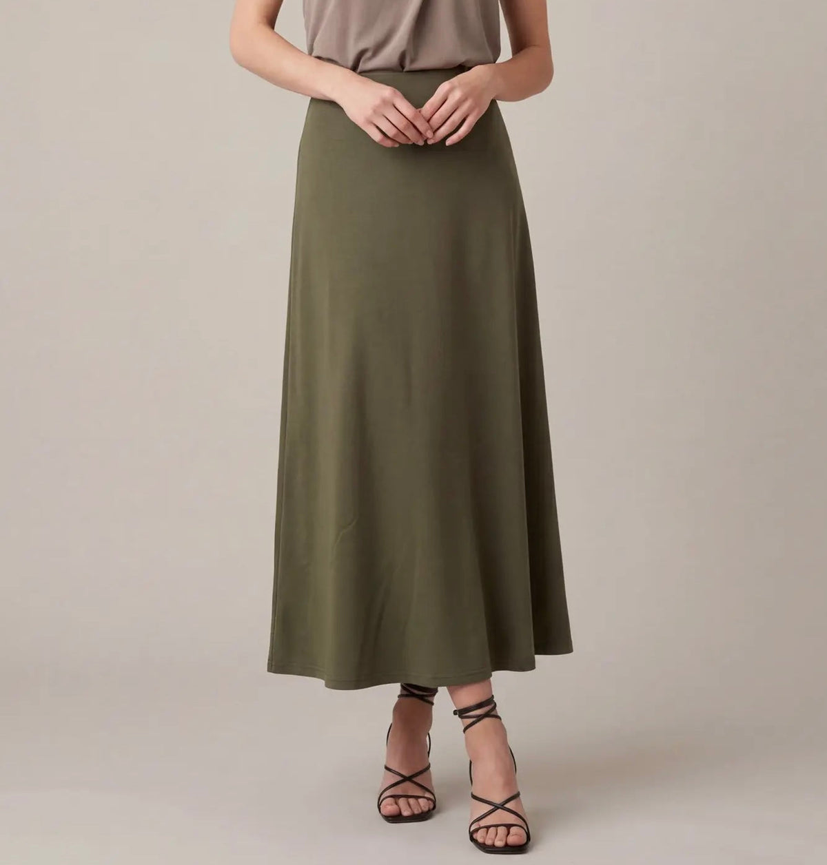 Dresses & Skirts
