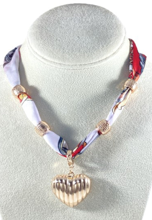 Lovelink Scarf Necklace