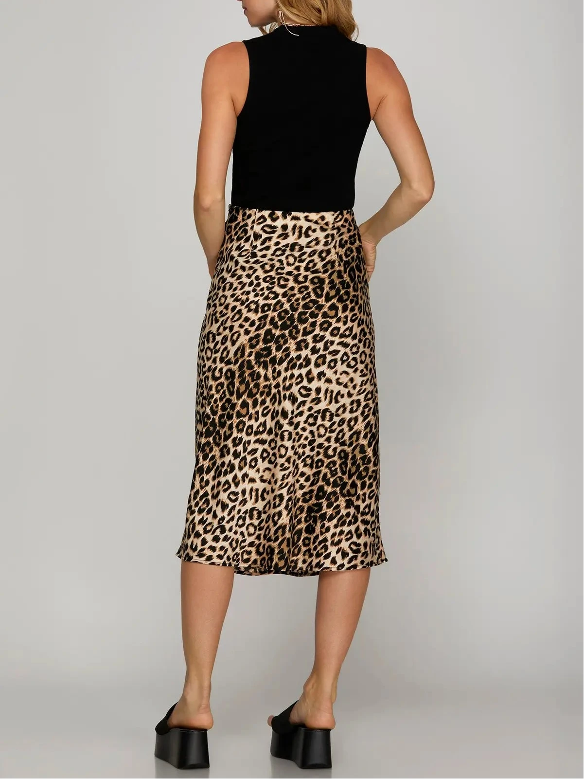 Main Character Leopard Skirt