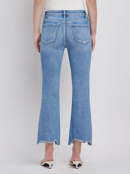 Edgy Kick Crop Jeans